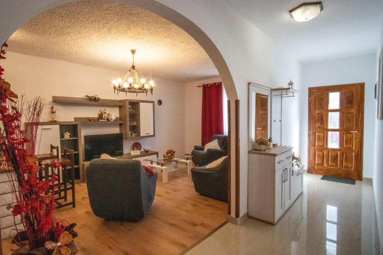 House Nada Apartman Muntić